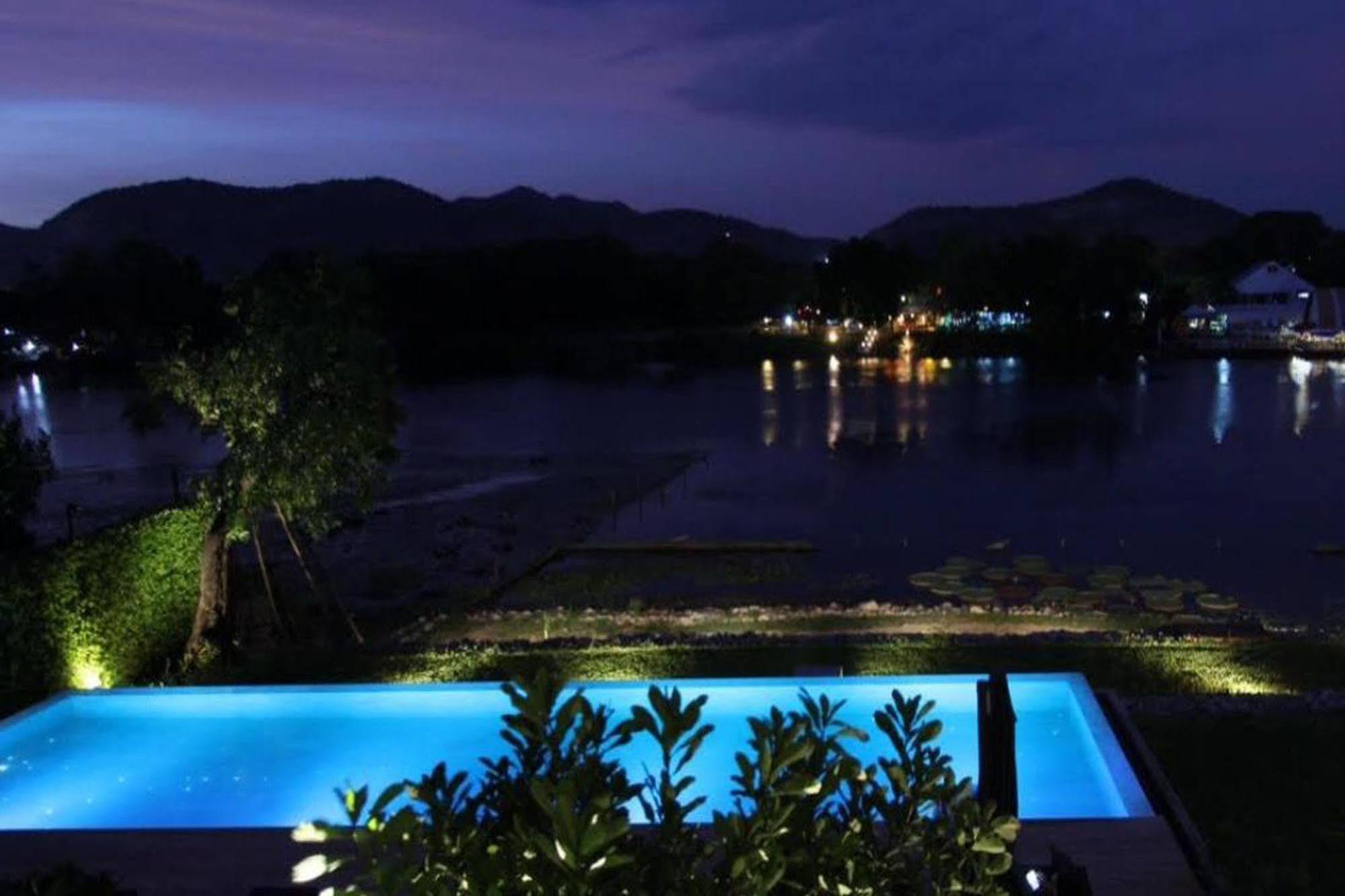 The Glory River Kwai Hotel Канчанабури Екстериор снимка